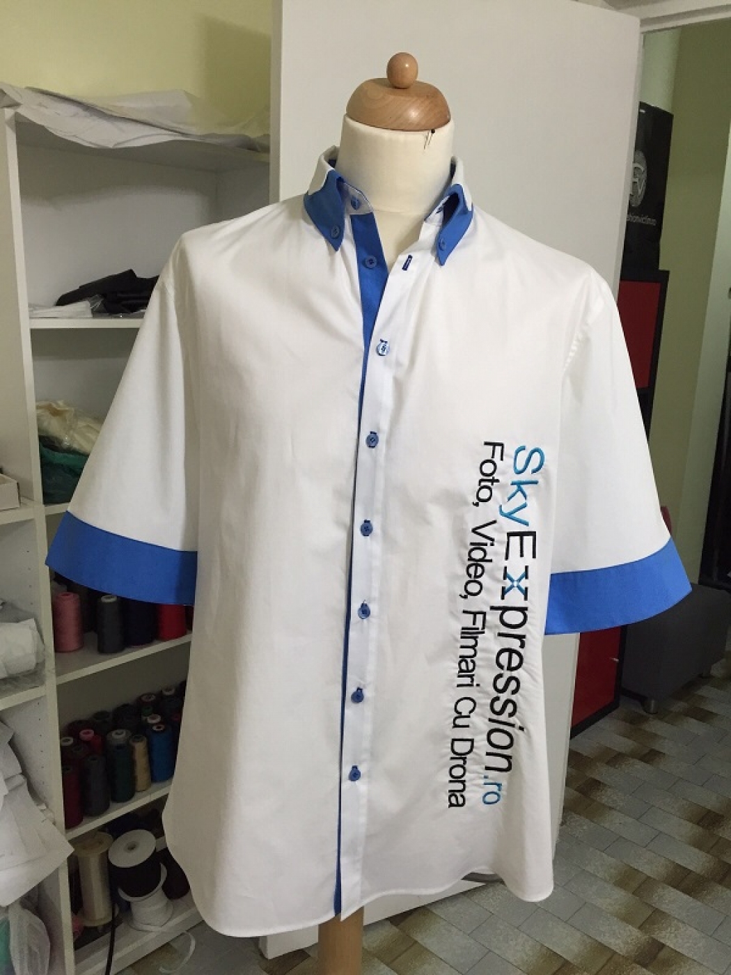 Broderie uniforme la comanda Broderie uniforme la comanda