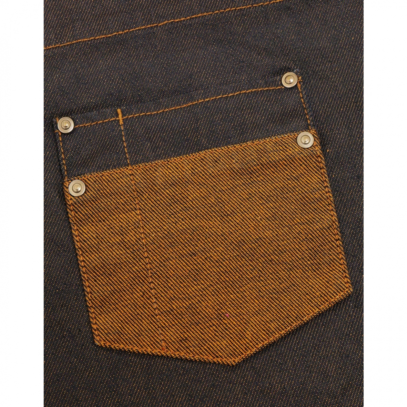 Uniforme Ospatari - Sort impermeabil cu pieptar, jeans cerat, cordon piele si catarame metalice