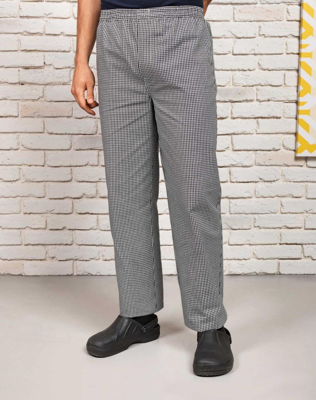 UniformeBucatari.ro - Pantalon bucatar, model slim fit din pepit, cu snur si elastic in talie, unisex