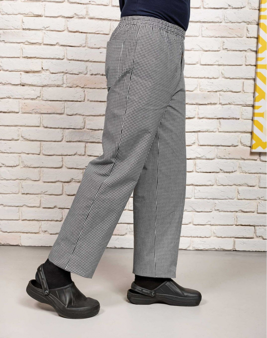 UniformeBucatari.ro - Pantalon bucatar, model slim fit din pepit, cu snur si elastic in talie, unisex