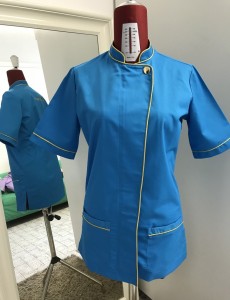 Croitorie uniforme personalizate - Uniforma medic stomatolog | Clinica Art Implant